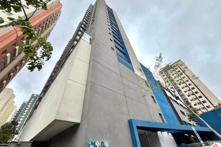 Apartamento à venda com 37m², 1 quarto e 1 vagaFachada