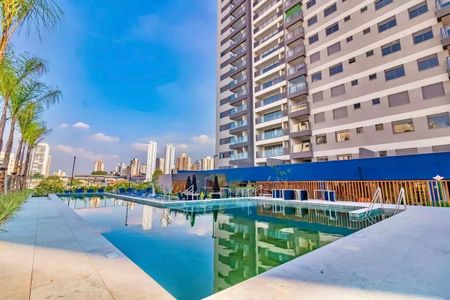 Apartamento à venda com 37m², 1 quarto e 1 vagaÁrea comum - Piscina
