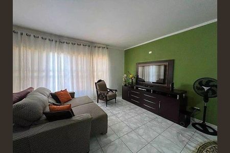 Casa à venda com 6 quartos, 213m² em Campestre, Santo André