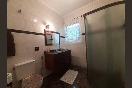 Casa à venda com 3 quartos, 161m² em Pinheirinho, Santo André