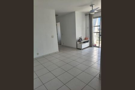 Sala de apartamento para alugar com 2 quartos, 64m² em Curicica, Rio de Janeiro