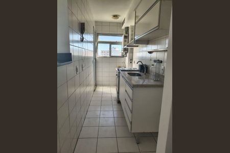 Apartamento para alugar com 64m², 2 quartos e 1 vagaCozinha