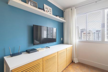 Sala de apartamento à venda com 3 quartos, 72m² em Indianópolis, São Paulo