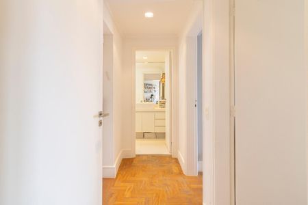 Apartamento à venda com 72m², 3 quartos e 1 vagaCorredor