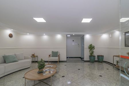 Apartamento à venda com 72m², 3 quartos e 1 vagaÁrea comum - Hall social