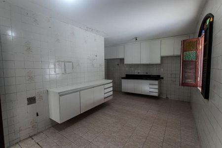 Casa de condomínio para alugar com 500m², 4 quartos e 3 vagas Casa de condomínio para alugar com 500m², 4 quartos e 3 vagasCozinha