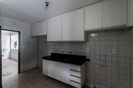Casa de condomínio para alugar com 500m², 4 quartos e 3 vagas Casa de condomínio para alugar com 500m², 4 quartos e 3 vagasCozinha