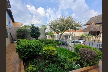 Casa à venda com 180m², 3 quartos e 2 vagas Casa à venda com 180m², 3 quartos e 2 vagasÁrea comum