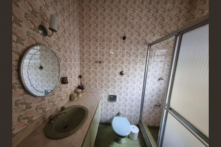 Banheiro de casa à venda com 3 quartos, 180m² em Tucuruvi, São Paulo