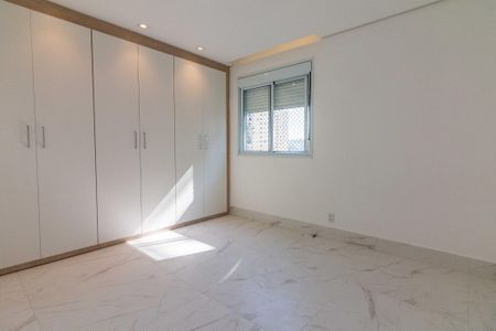 Foto 12 de apartamento à venda com 2 quartos, 51m² em Jardim Tupanci, Barueri