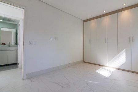 Foto 13 de apartamento à venda com 2 quartos, 51m² em Jardim Tupanci, Barueri