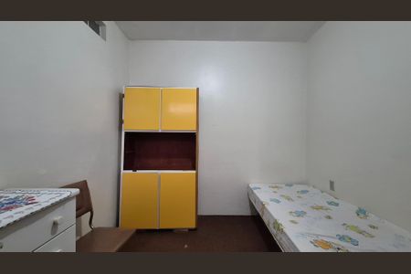 Quarto de casa para alugar com 3 quartos, 165m² em Parque Oratório, Santo André