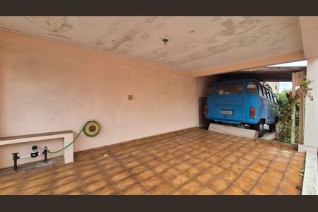 Garagem de casa à venda com 4 quartos, 165m² em Parque Oratório, Santo André
