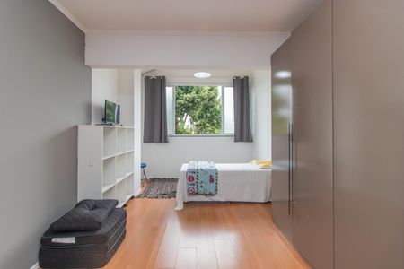 Quarto 1 de casa à venda com 2 quartos, 183m² em Hípica, Porto Alegre