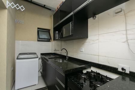 Apartamento para alugar com 60m², 2 quartos e 1 vaga Apartamento para alugar com 60m², 2 quartos e 1 vagaCozinha / Área de Serviço