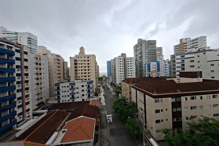 Vista da rua  de apartamento para alugar com 3 quartos, 188m² em Vila Tupi, Praia Grande