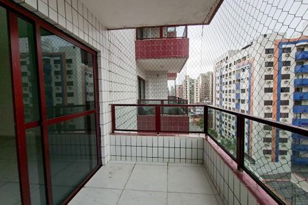 Varanda da sala de apartamento para alugar com 3 quartos, 188m² em Vila Tupi, Praia Grande