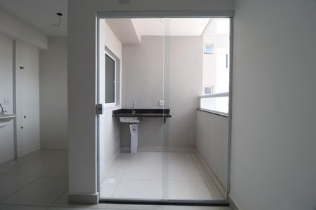 Apartamento para alugar com 53m², 2 quartos e 1 vagaSacada