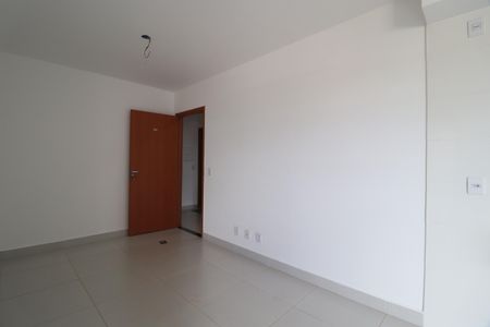 Sala de apartamento para alugar com 2 quartos, 53m² em Novo Mundo, Uberlândia