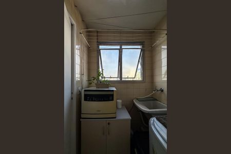 Apartamento à venda com 58m², 2 quartos e 1 vagaÁrea de Serviço