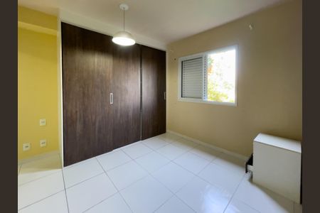 Foto 14 de apartamento à venda com 2 quartos, 63m² em Jardim Tupanci, Barueri