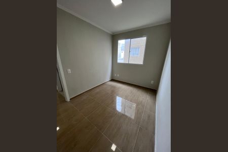 Quarto de apartamento à venda com 2 quartos, 41m² em Jardim do Lago, Osasco