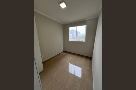 Quarto de apartamento à venda com 2 quartos, 41m² em Jardim do Lago, Osasco
