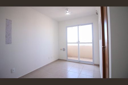 Apartamento para alugar com 2 quartos, 38m² em Vila Antonieta, São Paulo