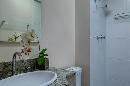 Apartamento à venda com 68m², 2 quartos e 1 vagaFoto 03