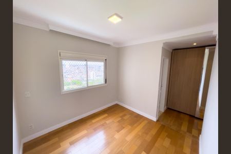 Foto 22 de apartamento à venda com 3 quartos, 94m² em Jardim Tupanci, Barueri