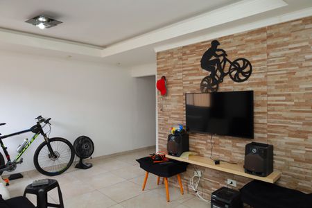 Sala de casa de condomínio para alugar com 2 quartos, 62m² em Itaquera, São Paulo