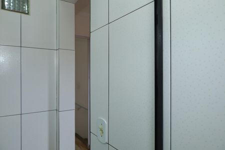 Casa de condomínio para alugar com 62m², 2 quartos e 2 vagasBanheiro - Suíte 1