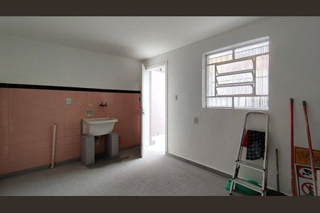 Casa à venda com 130m², 3 quartos e 3 vagas