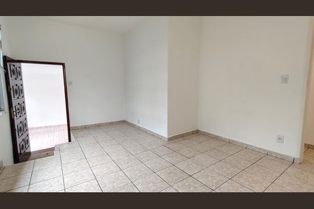 Casa à venda com 3 quartos, 130m² em Vila Pereira Barreto, São Paulo