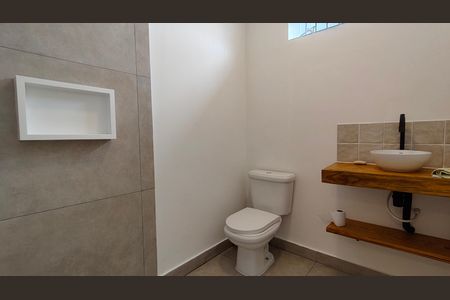 Casa à venda com 3 quartos, 130m² em Vila Pereira Barreto, São Paulo