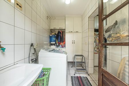 Apartamento à venda com 156m², 3 quartos e 2 vagasLavanderia