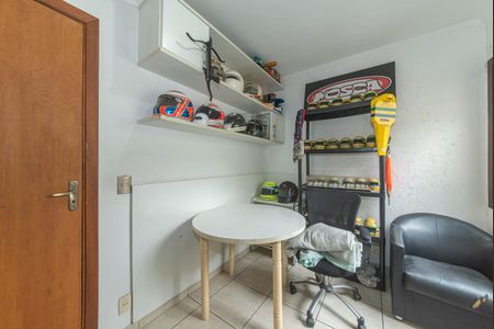 Apartamento à venda com 156m², 3 quartos e 2 vagasQuarto 2