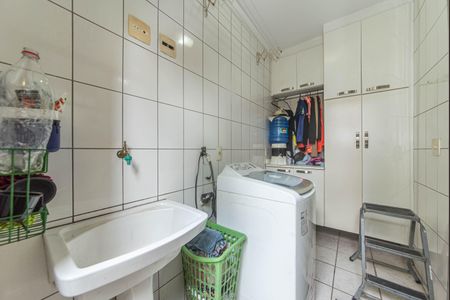 Apartamento à venda com 156m², 3 quartos e 2 vagasLavanderia