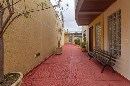 Apartamento à venda com 156m², 3 quartos e 2 vagasEntrada