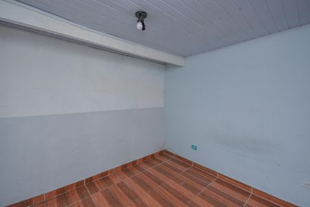 Casa para alugar com 1 quarto, 30m² em Jardim Nizia, São Paulo
