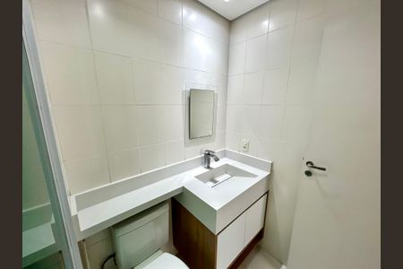 Apartamento à venda com 75m², 3 quartos e 2 vagasBanheiro da Suíte