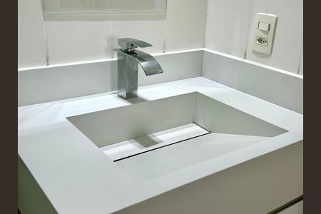 Apartamento à venda com 75m², 3 quartos e 2 vagasBanheiro da Suíte