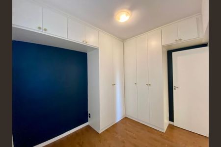 Foto 10 de apartamento à venda com 3 quartos, 105m² em Jardim Tupanci, Barueri