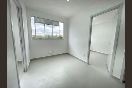 Sala de apartamento para alugar com 2 quartos, 36m² em Jardim Gilda Maria, São Paulo