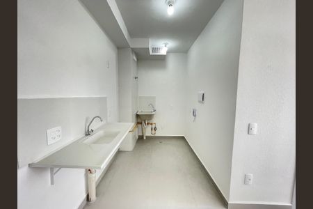 Apartamento para alugar com 36m², 2 quartos e sem vagaCozinha e Área de Serviço