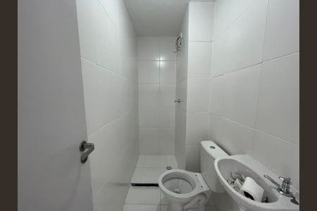 Apartamento para alugar com 36m², 2 quartos e sem vagaBanheiro