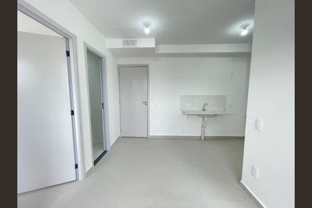 Sala de apartamento para alugar com 2 quartos, 36m² em Jardim Gilda Maria, São Paulo