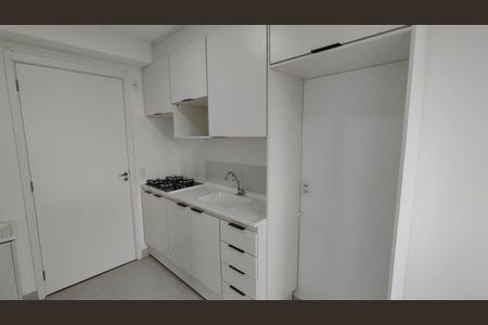 Apartamento para alugar com 32m², 2 quartos e sem vaga Apartamento para alugar com 32m², 2 quartos e sem vagaSala / Cozinha / área de serviço