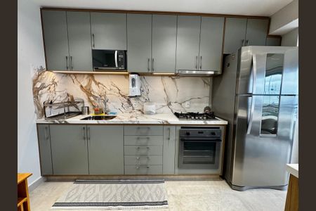 Apartamento à venda com 76m², 2 quartos e 2 vagasFoto 03