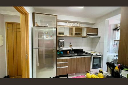 Apartamento à venda com 75m², 3 quartos e 1 vagaFoto 01